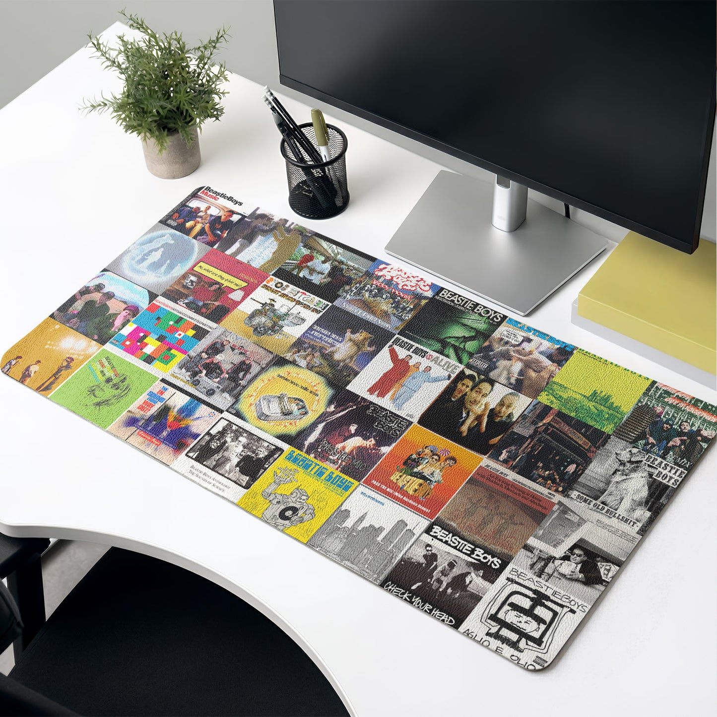 Beastie Boys Print Desk Mat – Non-slip Home Office Gift Keyboard Pad Birthday Gift For Music Lovers