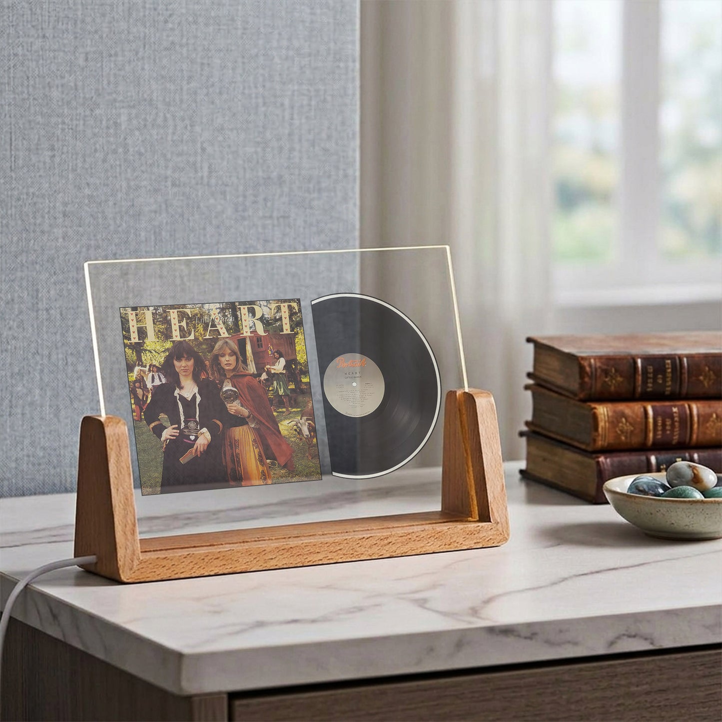 Heart Little Queen Iconic Album Acrylic Light – Classic Rock Vinyl LED Display