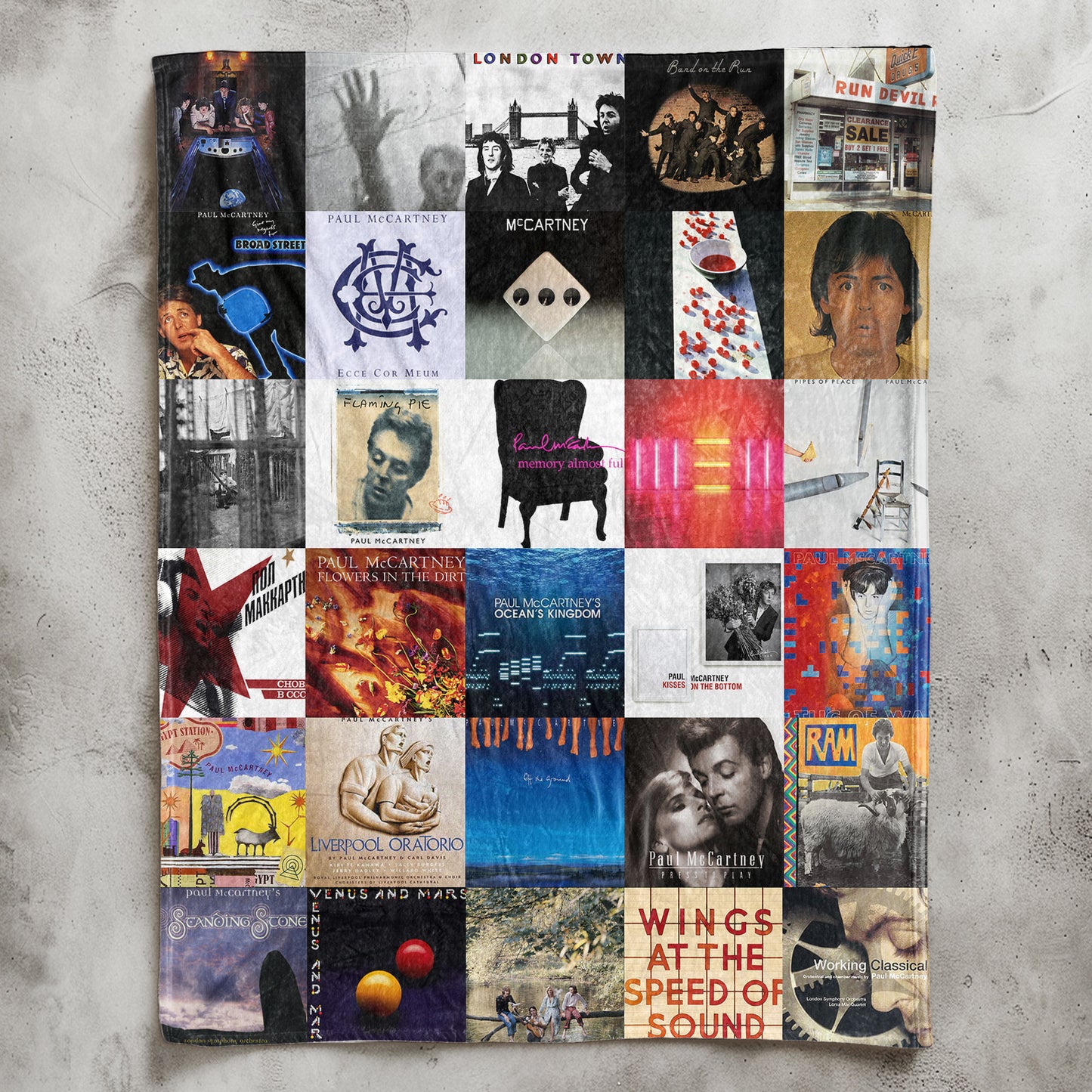 Paul McCartney Sherpa Blanket – A Legendary Journey in Every Stitch