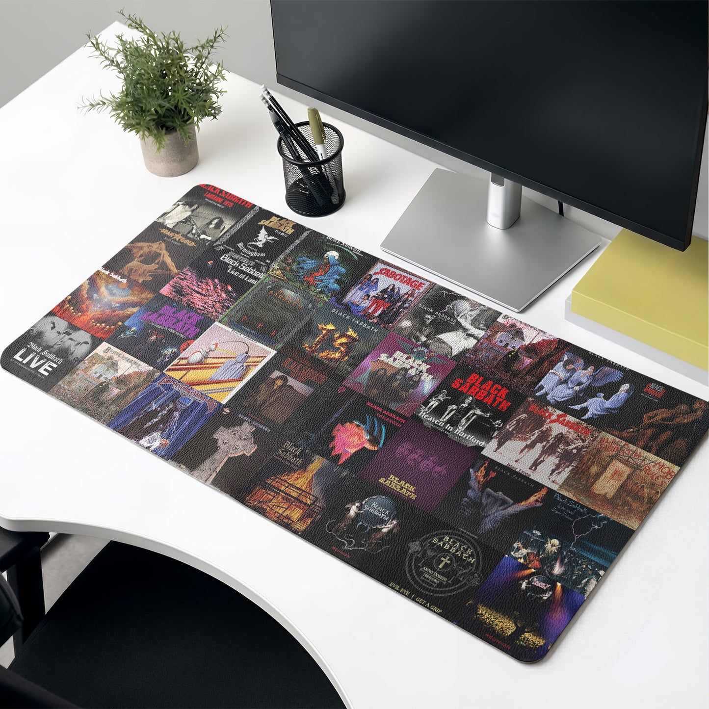 Black Sabbath Vintage Art Desk Mat – Non-slip Home Office Gift Keyboard Pad for Rock Music Lovers