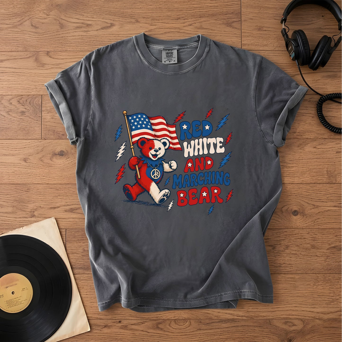 Grateful Dead Red White and Marching Bear Graphic 4th of July Patriotic T-Shirt – Retro Rock Metal Music Fan Merch Tee