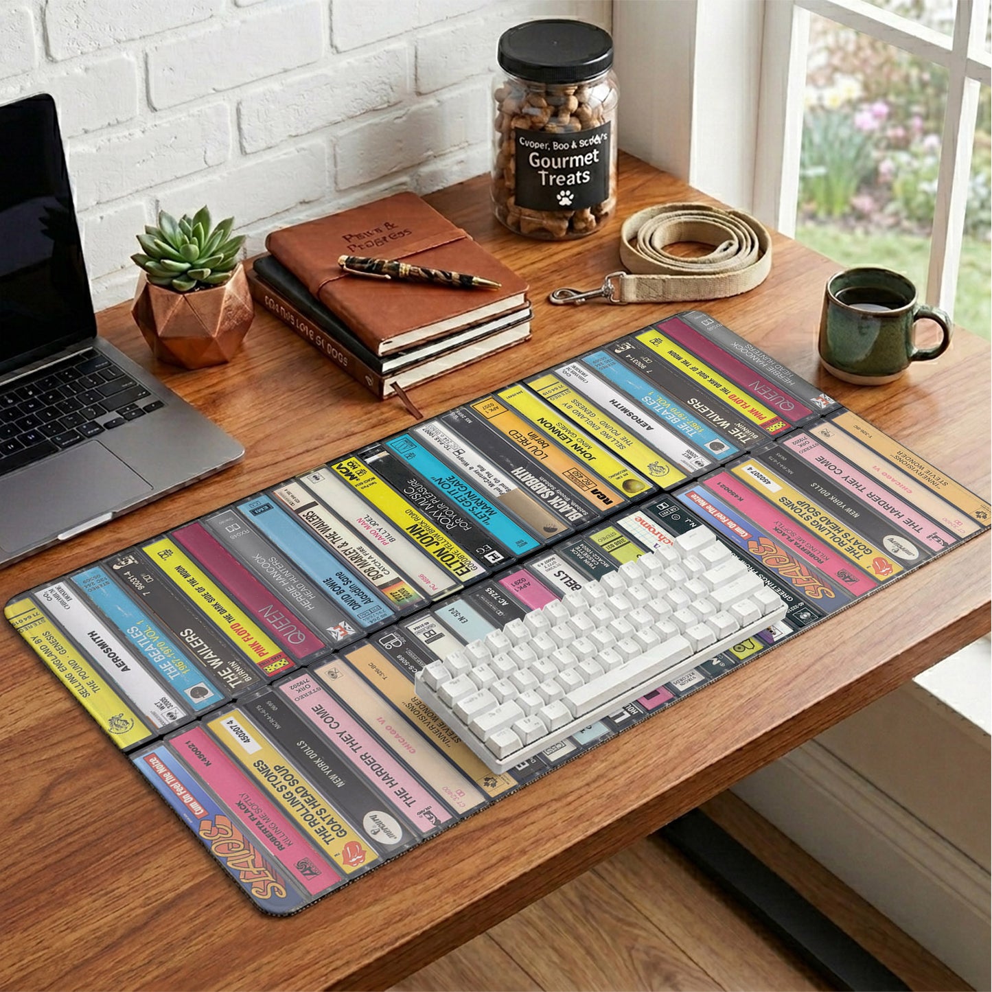 Retro 1973 Music Print Desk Mat – Non-slip Home Office Gift Keyboard Pad Birthday Gift For Music Lovers