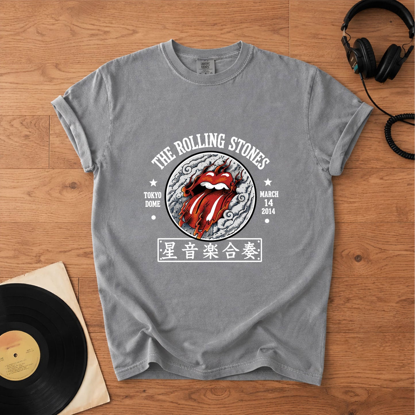 The Rolling Stones 2014 Tokyo Dome Japan Graphic T-Shirt – Retro Rock Metal Music Fan Merch Tee
