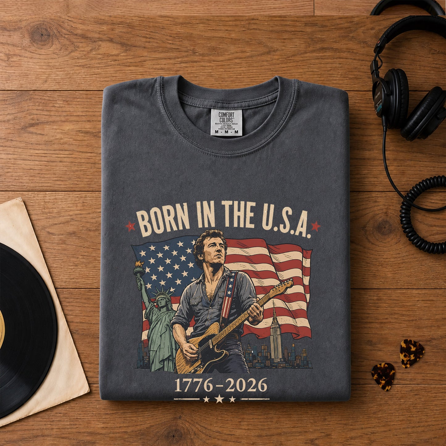 Bruce Springsteen Born In The USA 4th of July Patriotic Graphic T-Shirt – Retro Rock Music Fan Merch Tee