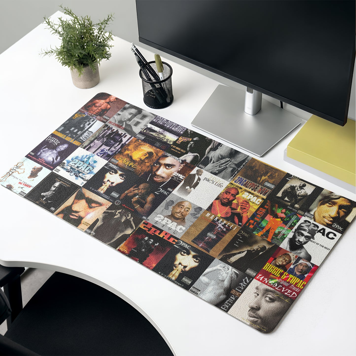 2Pac Vintage Cassette Desk Mat – Non-slip Home Office Gift Keyboard Pad for Rock Music Lovers