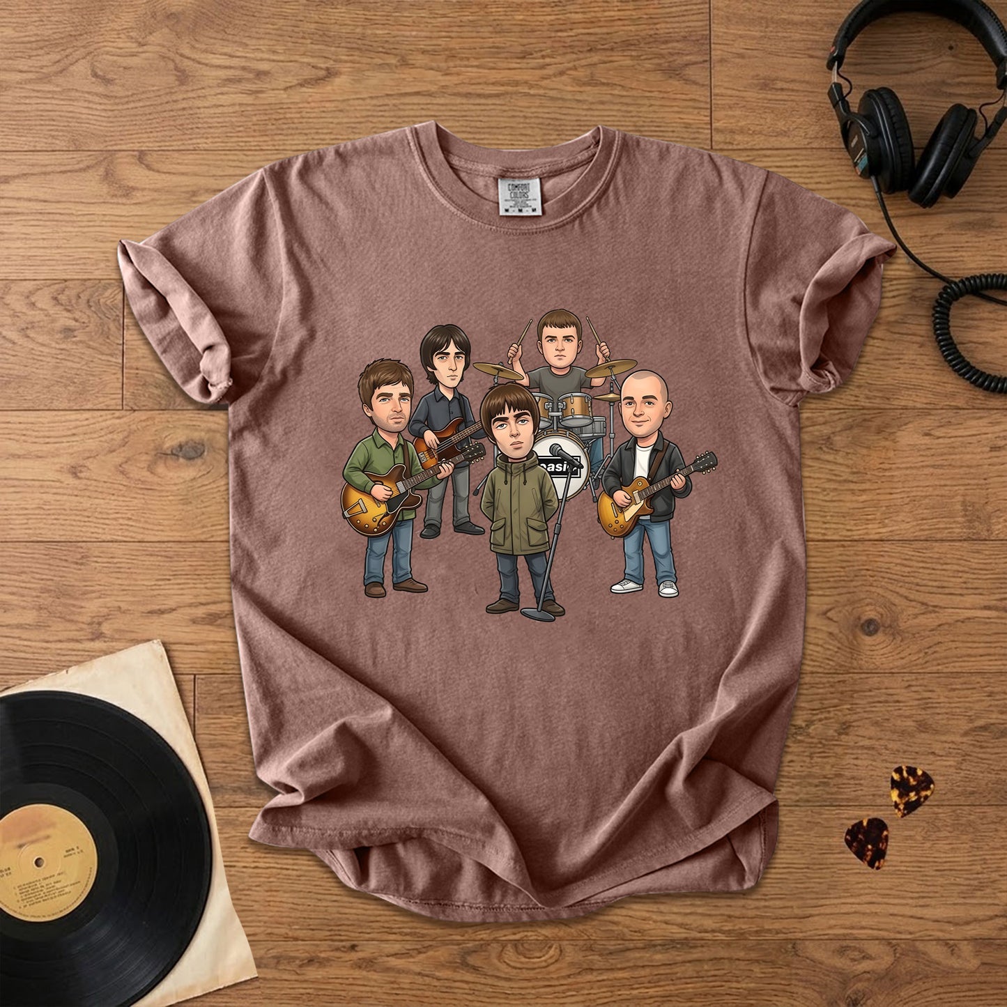 Oasis Cartoon Band Graphic T-Shirt – Britpop Fan Tee