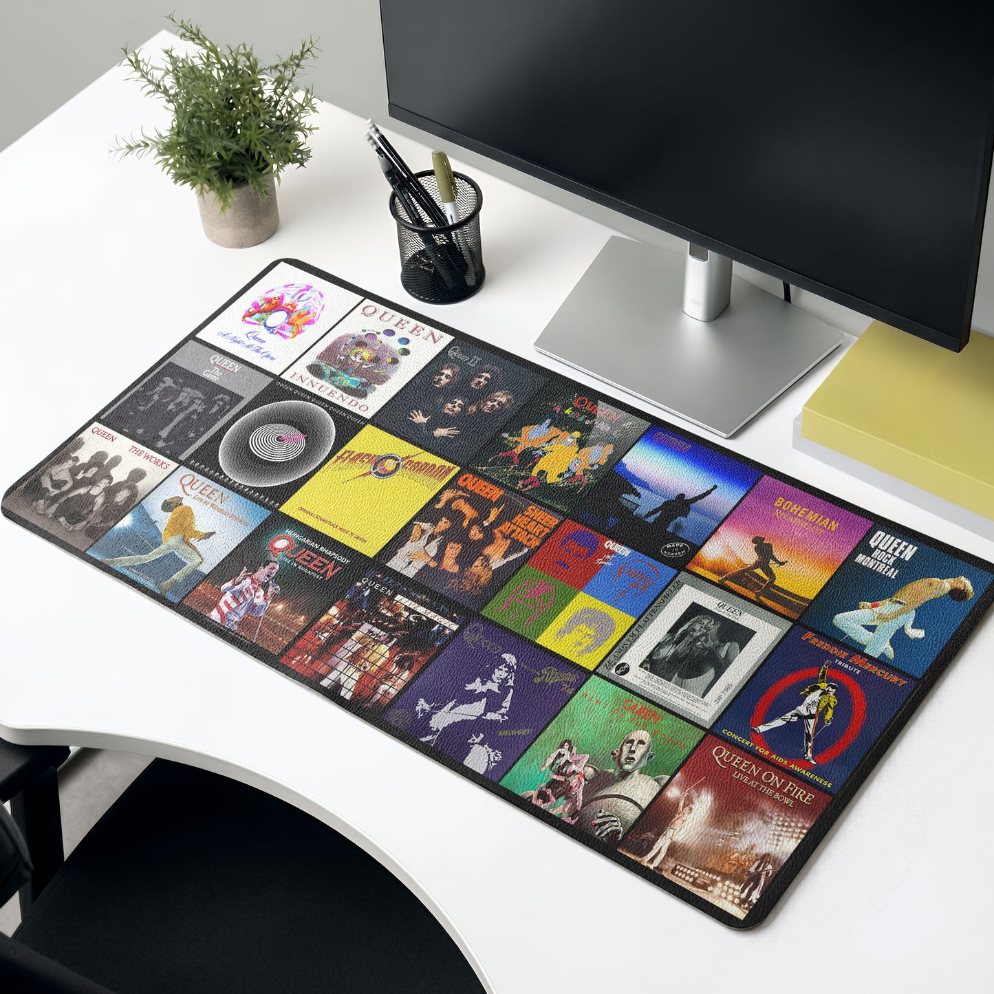 Queen Band Art Print Music Desk Mat – Non-slip Home Office Gift Keyboard Pad Birthday Gift For Music Lovers