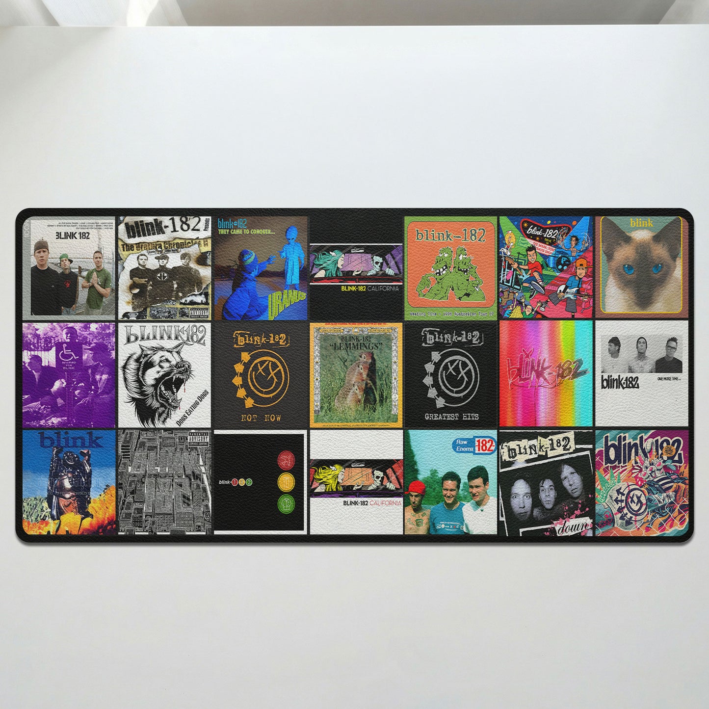 Blink-182 Art Print Music Desk Mat – Non-slip Home Office Gift Keyboard Pad Birthday Gift For Music Lovers