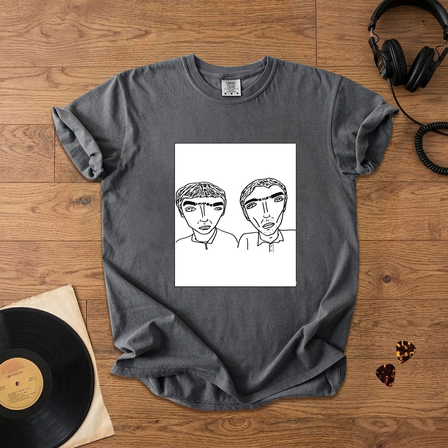 Badly Drawn Liam&Noel Oasis Comfort Tee – Space & Retro Rock Inspired Graphic Shirt
