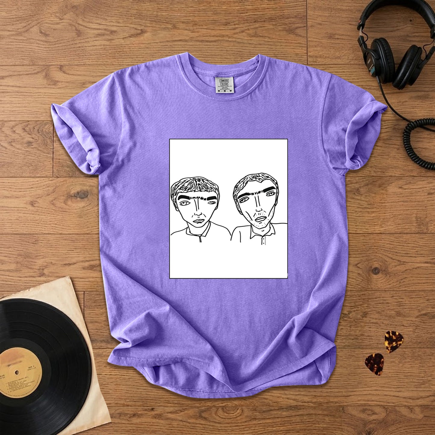 Badly Drawn Liam&Noel Oasis Comfort Tee – Space & Retro Rock Inspired Graphic Shirt