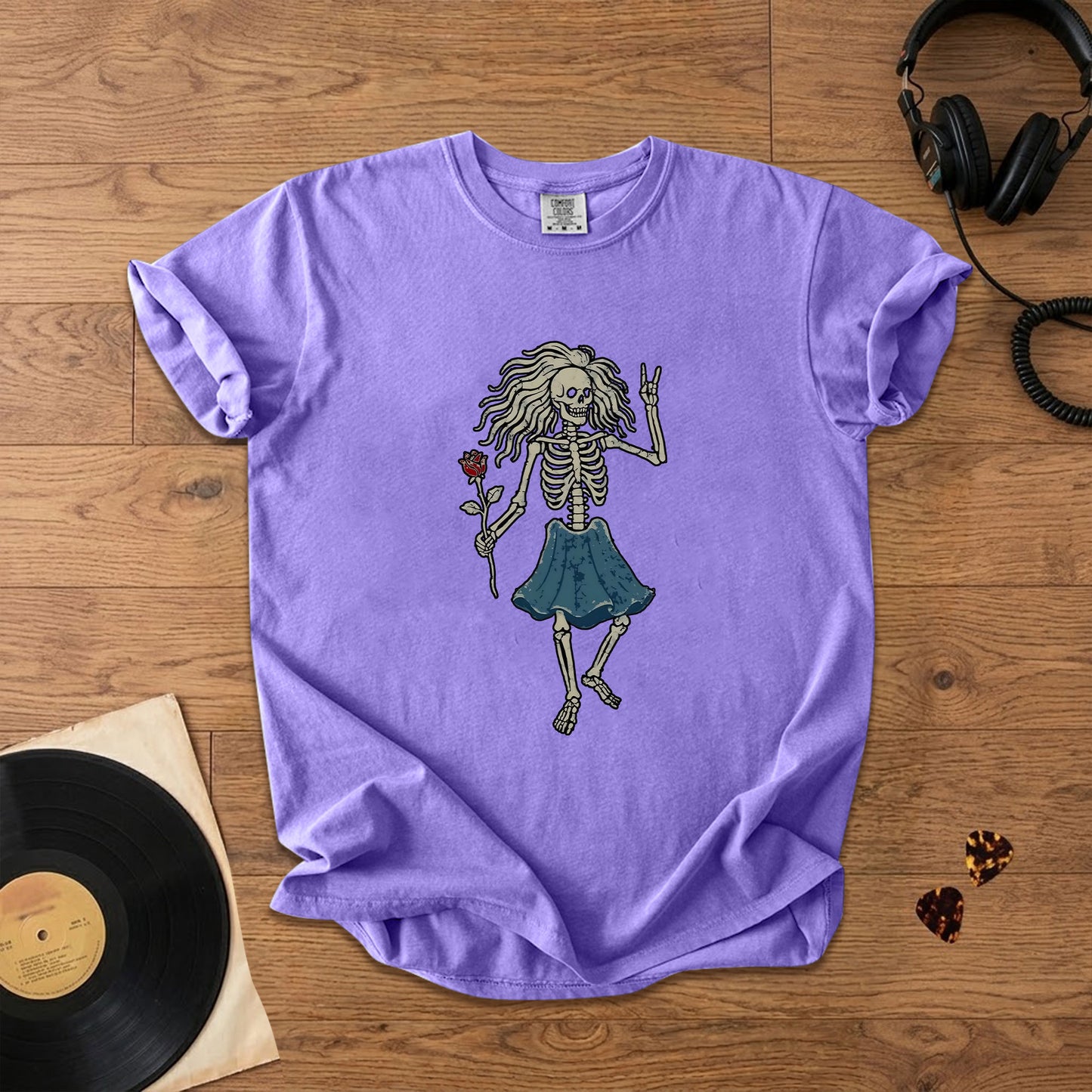 Grateful Dead Bertha Dancing Skeleton Rose T-Shirt – Retro Rock Metal Music Fan Merch Tee