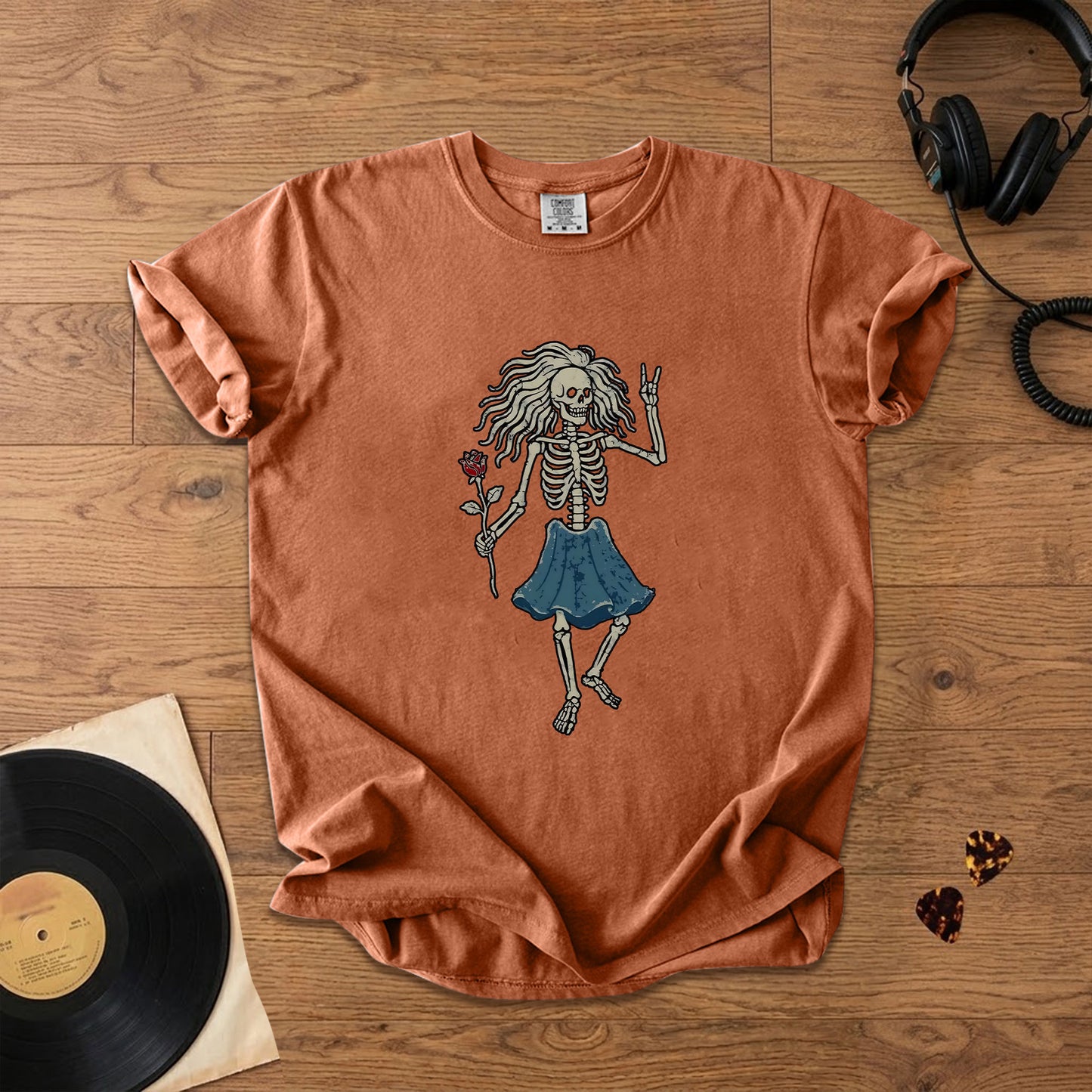 Grateful Dead Bertha Dancing Skeleton Rose T-Shirt – Retro Rock Metal Music Fan Merch Tee