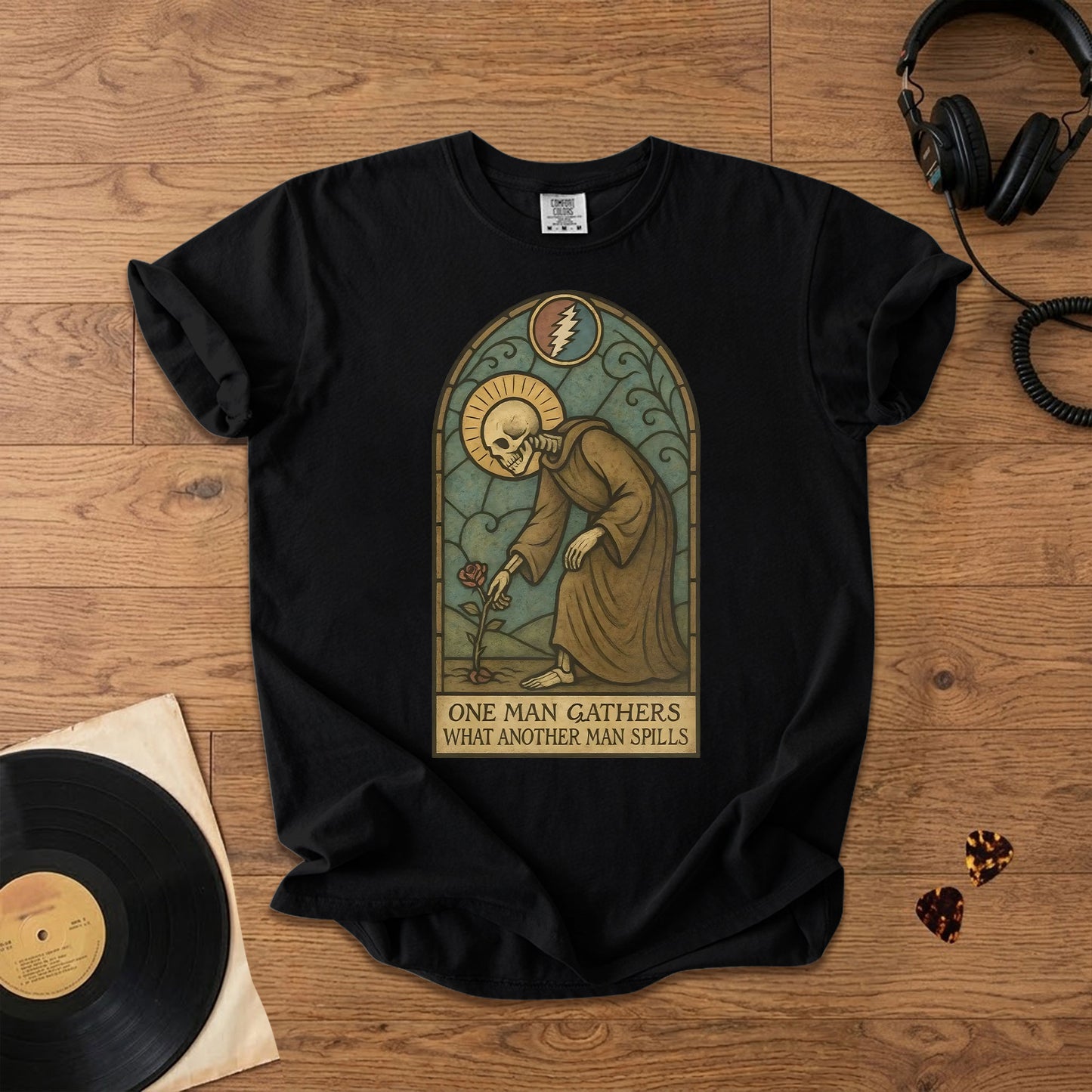 Grateful Dead One Man Gathers Skeleton Graphic T-Shirt – Retro Rock Metal Music Fan Merch Tee