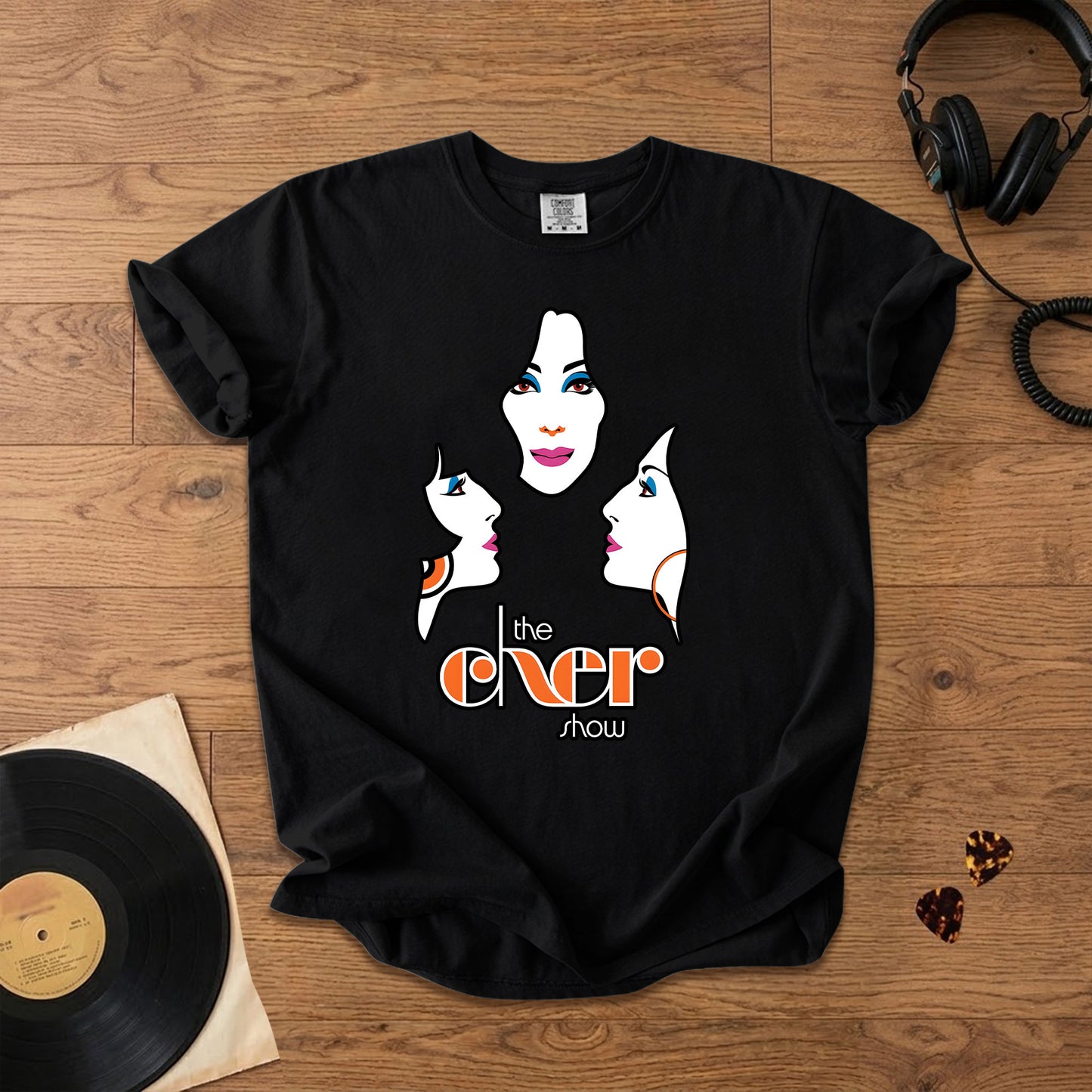 The Cher Show Retro Faces Graphic T-Shirt – Retro Rock Metal Music Fan Merch Tee